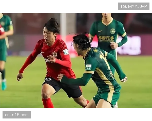 冬窗首周军备竞赛白热化,中游球队抢人巩固战力